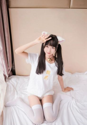 李珊珊三点尽露的电影_超清天堂在线