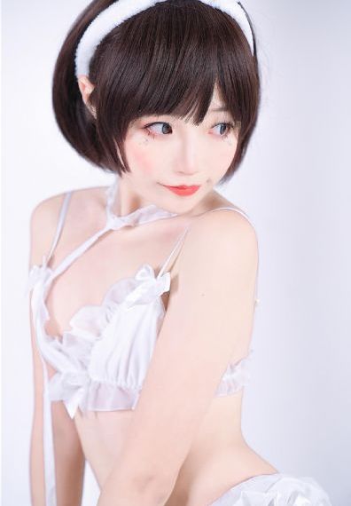 迷人的小姨子在线观看_高清神马影院在线
