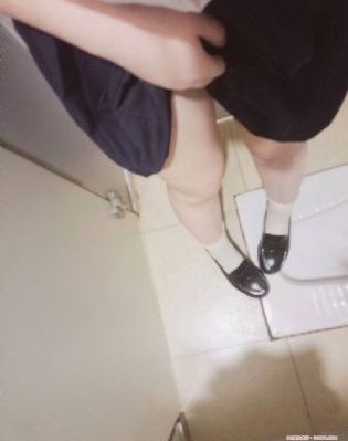 徐锦江 青楼十二房_影音先锋资源